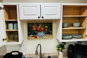 Contemporary Studio Near Mojave Aerospace Airport