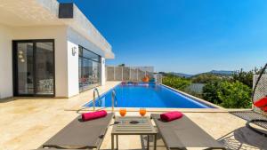 Uzumlu Village 2 Bedroom Villa - 1039