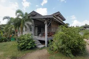 Casa Eden - Thong Sala Center - 2BR - 4K TV - AC - Ko Pha Ngan