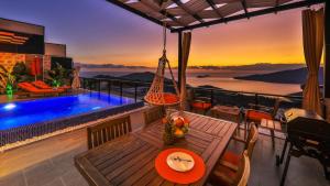 Kalkan 1 Bedroom Seaview Villa 1126