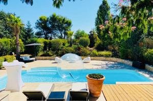 Propriété luxueuse avec piscine chauffée