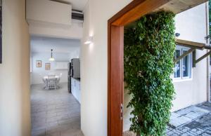 Sunny Two Bedroom Loft - Sea Views and Pool