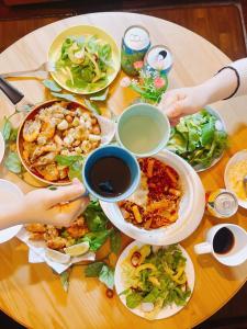 Route99 Yumoto 箱根湯本駅近山沿い川沿い 箱根湯本徒歩8分WIFI 大人気ゲーム機無料 最大6名 無料駐車場