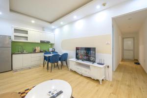 Căn Hộ 2 Phòng Ngủ (Two-Bedroom Apartment)