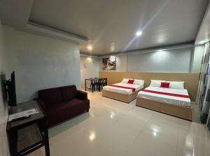 RedDoorz at FJ Hotel Tubungan Iloilo