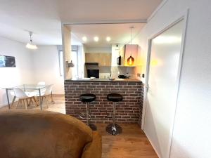 Appartements COQUET T2 a 10 minutes de l-aeroport : photos des chambres