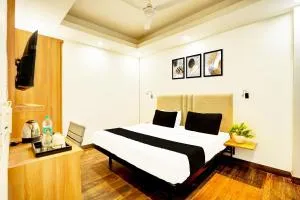 Super Townhouse Sector 104 Noida - Badarpur