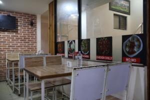 OYO 820 Hotel Natraj