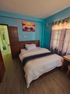 Private Couple Apartment