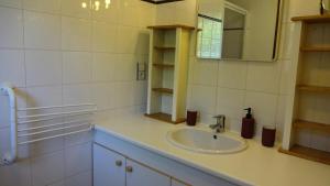 Villas Residence Maison Ancizan-ancizan - Maison ANCIZAN 10 personnes avec vue imprenable sur les montagnes MAE-2664 : photos des chambres