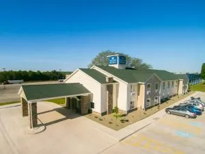 Cobblestone Inn & Suites - Corry - Celoron