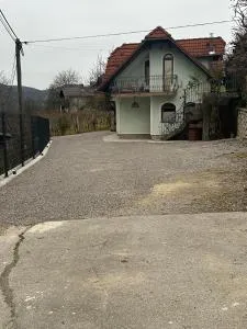 ZIDANICA MEDLE - 斯玛杰克托莱塞