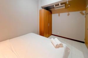 Best Price and Good Location 1BR at Bale Hinggil Apartment By Travelio