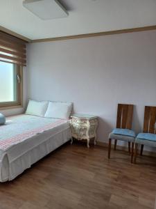 Sokdong Observatory Pension