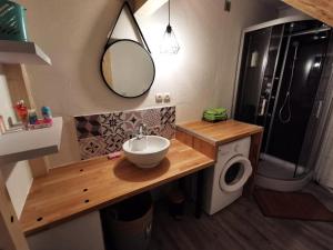 Résidence Rochechateau - 2 pièces duplex 4 personnes 3 expo est MAE-0501