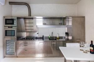 Elegant apartment in Pitti area