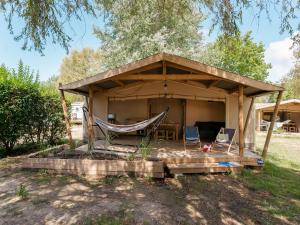 Campings Domaine Residentiel de Plein Air Le Bois d-Amour : Comfort Ecolodge Cotton Canvas (6 Adults)