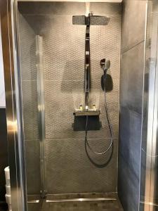 Villas Villa a 200metres du lac avec terrasse privee : photos des chambres