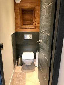 Villas Villa a 200metres du lac avec terrasse privee : photos des chambres