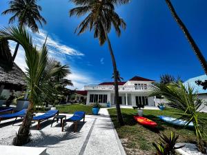 Zen-Zanzibar Beach Front Villa