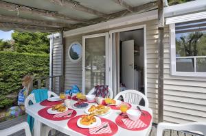 Campings Domaine Residentiel de Plein Air Le Bois d-Amour : photos des chambres