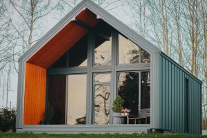 Sniegi design cabin with sauna
