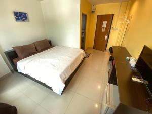 U Dee Room and Coffee