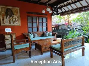 Guci Guesthouses - Ubud
