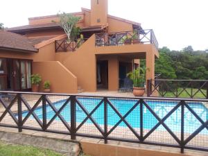 Luxury 4 bed villa in San Lameer golf beach estate - 4hvězdičkové hotely ve městě Southbroom