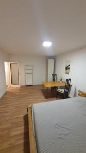 Donau Kanal HealthyStay! 2or4pax