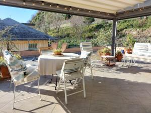 TERRAZZA DI MIKY Wifi Parking Pet Friendly Terrace