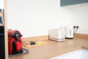 Appartements Duplex le Lardenne - proche Hopital - Clim - Terrasse - Parking : photos des chambres