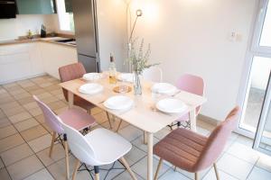 Appartements Duplex le Lardenne - proche Hopital - Clim - Terrasse - Parking : photos des chambres