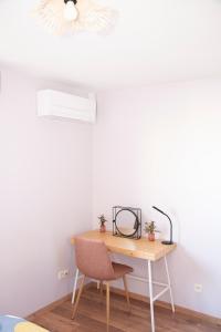 Appartements Duplex le Lardenne - proche Hopital - Clim - Terrasse - Parking : photos des chambres