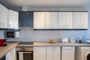 Cozy Apartment with Terrace