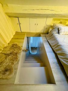 Magnifique & atypique appartement aux portes du château