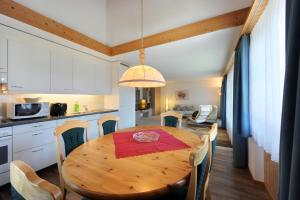 Superior Two-Bedroom Apartment (561) room in Apartments Kirchbühl