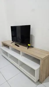 EastCoast 1BedRoom Cozy - Surabaia