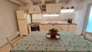 Casa Monica borgo di Arias