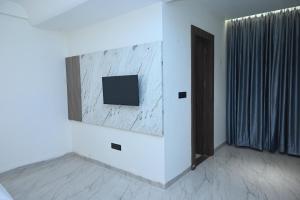 Trisaa Resort & Banquets