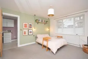 Fully furnished apartment in Exeter - Whitestone