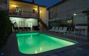 Beachfront Holiday Home MaMi