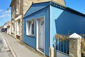 Le petit chalet bleu