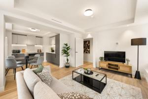 Dolphin House - Serviced Apartment Living In London