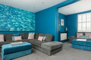 Darling By The Sea - by Brighton Holiday Lets