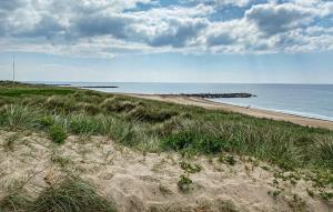 2 Bedroom Awesome Home In Vestervig