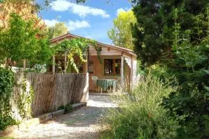 Chalet charmant à Poussan avec jardin privé et barbecue - Poussan