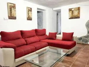 Spacious House in Benalauría with Fireplace - Algatocín