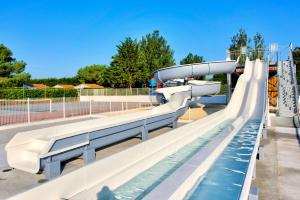 Campings Domaine Residentiel de Plein Air Les Ilates : photos des chambres
