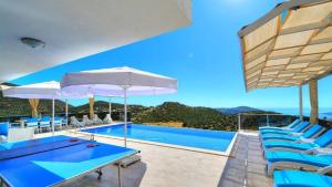 Kalkan 4 Bedroom Villa with Seaviews
